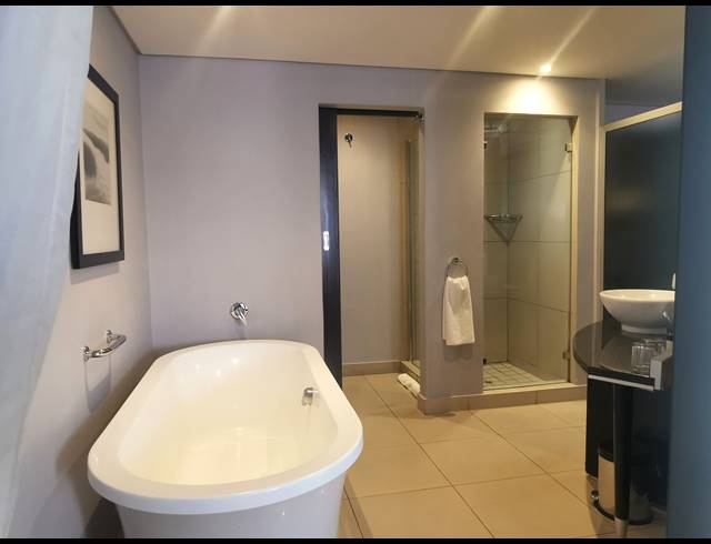 1 BEDROOM APARTMENT FOR SALE IN CENTURY CITY